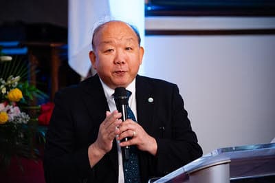 Atsushi Takino